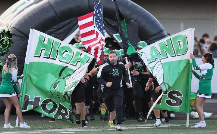High School Football Rewind: Scores, highlights from Week 9 action in NE Ohio 2025