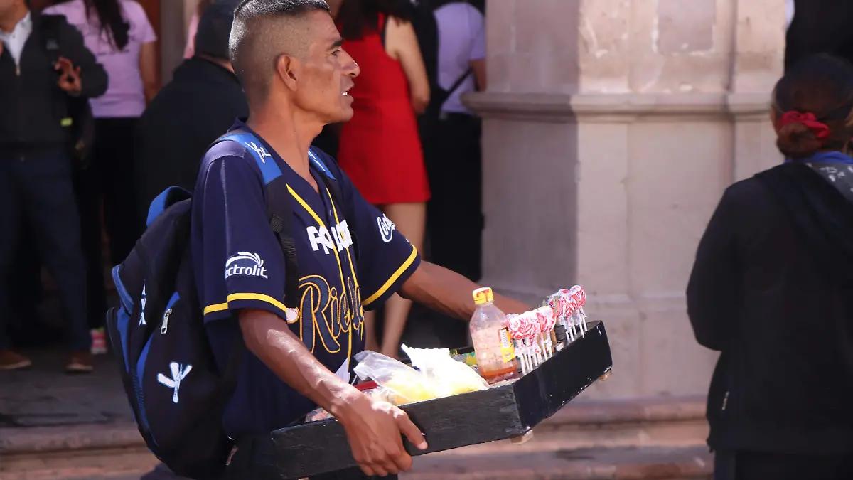 ¿Te imaginas trabajar sin contrato? Miles de habitantes en Aguascalientes lo hacen, según el INEGI