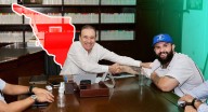 Se reúnen Alfonso Durazo y Carin León: “Un gusto coincidir con quienes llevan a Sonora en el corazón”, dice gobernador
