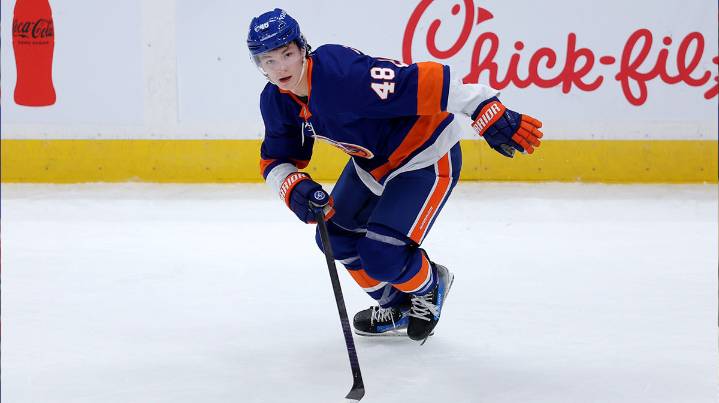 Islanders’ Matthew Schaefer makes franchise history with assist vs Jets