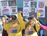 Sakonnet protests draw hundreds
