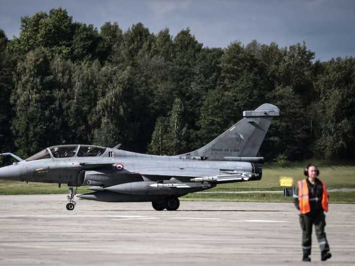 Tensión en Europa: Polonia moviliza sus aviones ante ofensiva rusa en Ucrania