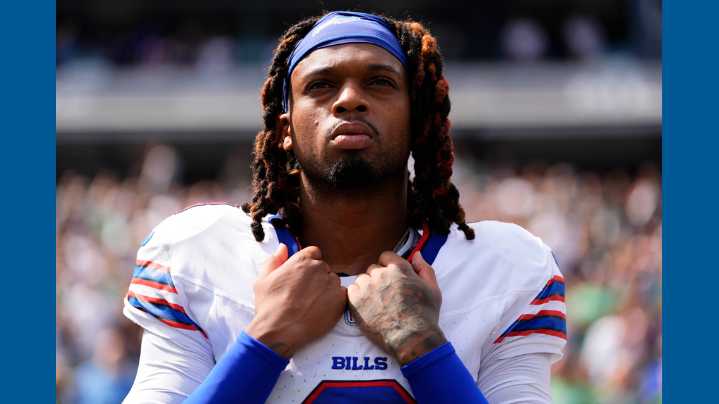 Banged-up Bills rule out safety Hamlin, DT Sanders, with both to be placed on IR