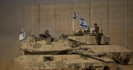 US envoys visit Israel to bolster truce, and Gaza militants hand over a hostage's remains
