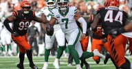 Justin Fields’ season has been the ultimate roller coaster: What the numbers tell us