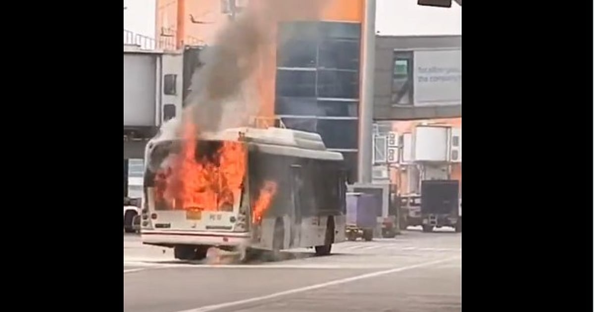 Delhi Watch | Air India bus catches fire at Delhi Airport Terminal 3