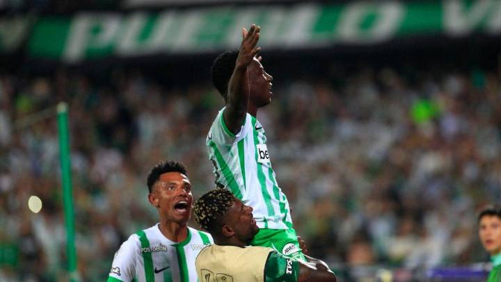Marino Hinestroza volvió al gol con Nacional; así brilla en el clásico paisa