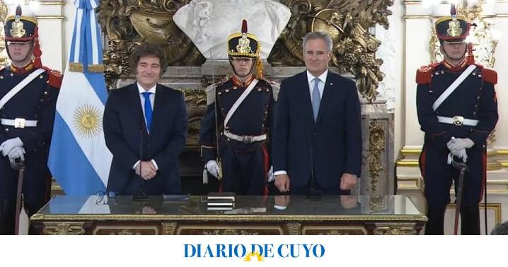 Javier Milei le tomó juramento a Pablo Quirno como nuevo Canciller