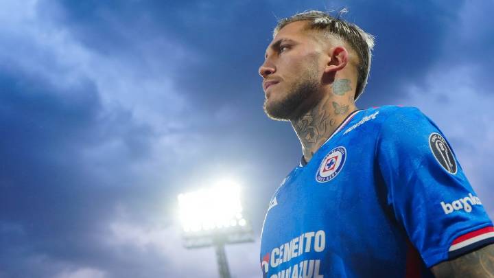 Cruz Azul anunció la renovación del argentino Gonzalo Piovi