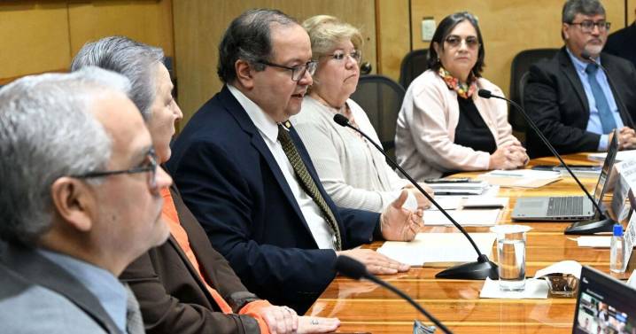 Rector de la UNAM promete un regreso seguro a clases