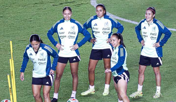 “Tengo a unas jugadoras que pueden ganarle a cualquiera”: Pedro López confía en clasificación del Tricolor femenil al Mundial y a JJ.OO