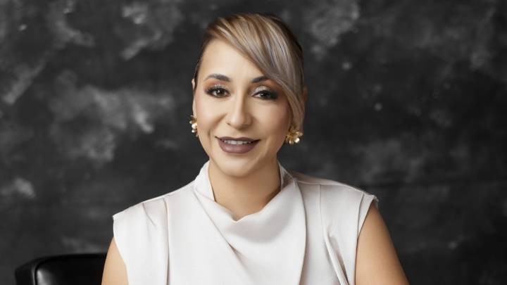 Dra. Claudia Zamora: transformando sonrisas, cambiando vidas