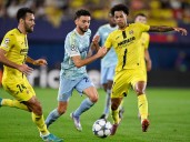 El Villarreal celebra por todo lo alto un empate de último minuto