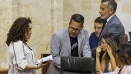 Bronca en el Parlamento andaluz tras pedir la izquierda un debate sobre los cribados del cáncer de mama