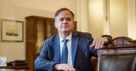 Matías Walker (Demócratas): “Es evidente que el objetivo del gobierno es inflar a Kast, en desmedro de Matthei”