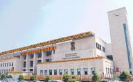 Jagan Opposes, HC Upholds PPP for Med Colleges