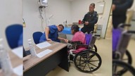 ¡Indignante! Abandonan a abuelita en hospital de San Juan del Río y le quitan su tarjeta de pensión