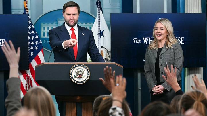 White House says federal worker layoffs ‘imminent’ after shutdown