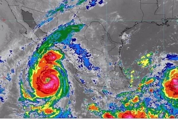 'Priscilla', como huracán categoría 2, está al sur de BCS