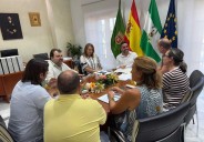 El PSOE de Vejer defiende su gestión municipal pese a la deuda y al ajuste presupuestario