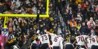 No Hail Mary magic this time and Moody’s last-play kick lifts the Bears past the Commanders 25