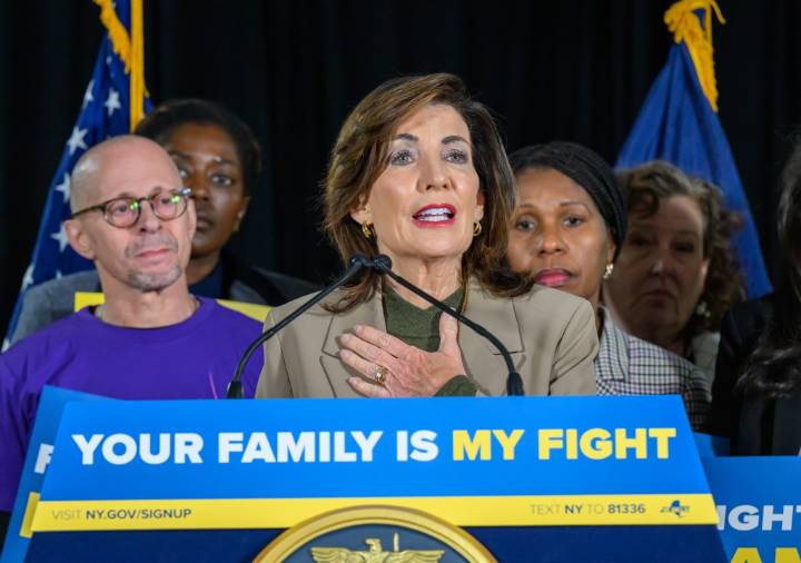 Hochul declares food emergency as SNAP cut off looms amid shutdown