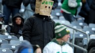 Jets humiliated in 1st half as ‘Let’s go Cowboys’ chants take over MetLife Stadium
