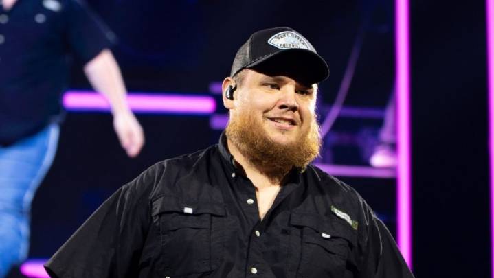 Luke Combs extends 2026 ‘My Kinda Saturday Night Tour’ with additional dates