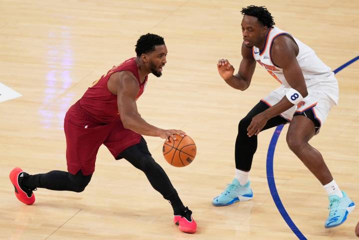 Donovan Mitchell’s usage rate raises red flags for Cavs’ long