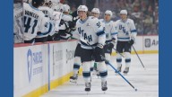 Cooley, Schmaltz each score twice as Mammoth stay hot with 6