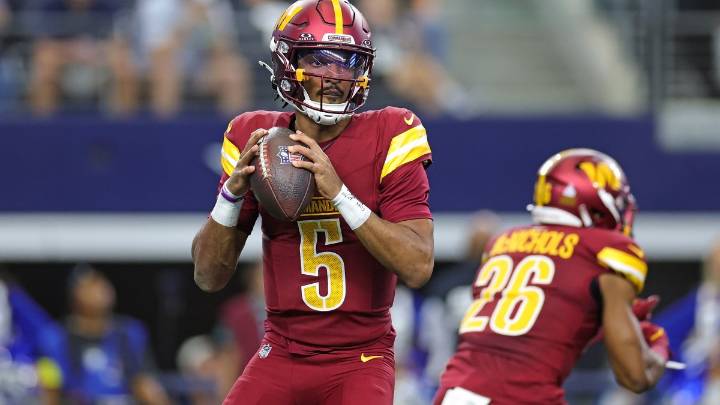 Commanders QB Jayden Daniels will have MRI after hamstring injury
