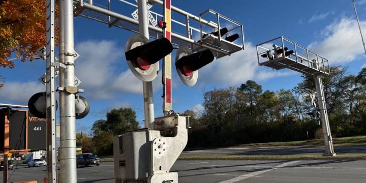 Stretch of Packers Ave. to close for railroad crossing replacement