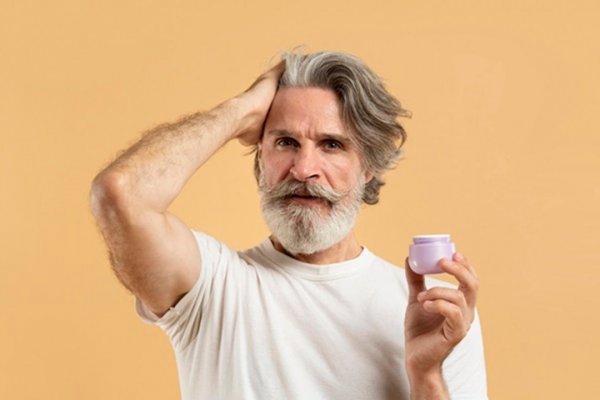 Sí a las canas: Si tomás esta decisión con tu pelo, tiene un significado oculto para la psicología