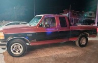 Se accidentan pickup y taxi en Acuña
