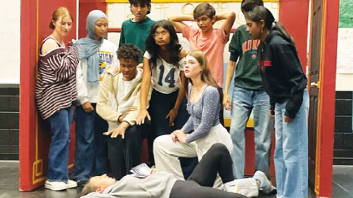 Novi drama students learn new skills to take audiences aboard the Orient Express
