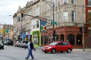 As raids ramp up, Chicago’s Latino economy withers