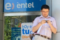 Usuarios de Entel reportan interrupciones masivas en telefonía móvil: Subtel recuerda derecho a descuentos en boletas de clientes