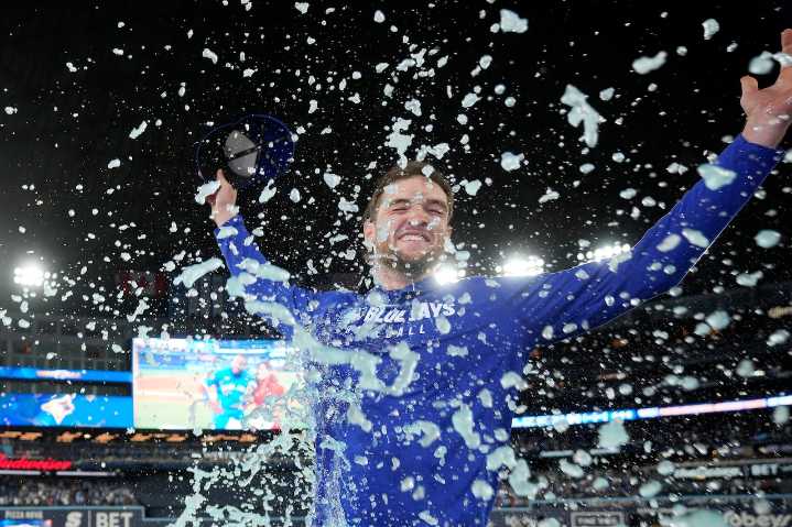 Where to watch Mariners vs. Blue Jays Game 2 today: MLB Playoffs free stream
