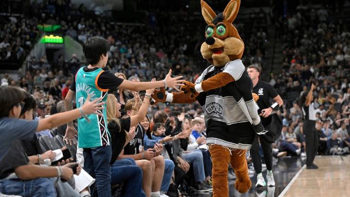 The San Antonio Spurs want to spend at least $500M on a new arena. Now they need help from voters