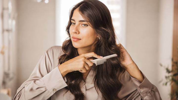 Proteínas para tener un cabello sano, radiante y sin frizz en otoño/invierno 2025