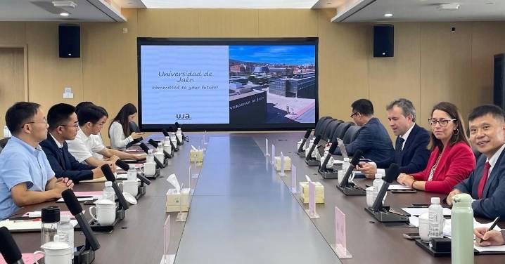 De regreso a China: el Ayuntamiento de Jaén muestra potencial a empresarios en Zheijieang