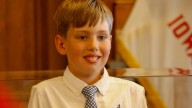 Des Moines 9-year-old youngest person to win civic leadership award