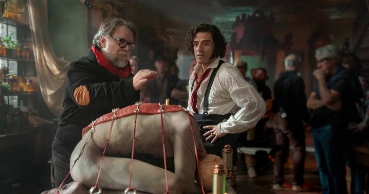 ¡Atención! Guillermo del Toro celebra su cumpleaños 61 con un regreso a México
