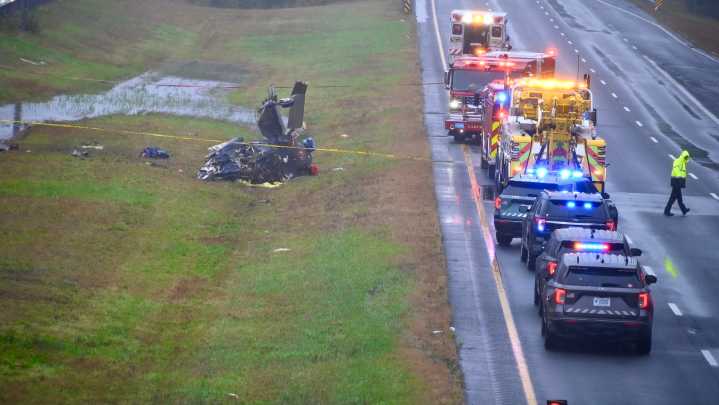 Plane crash on I-195 in Dartmouth closes highway. Here's where to go.