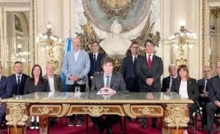 Los otros cambios del Gabinete de Milei: salidas confirmadas y quiénes los reemplazarían