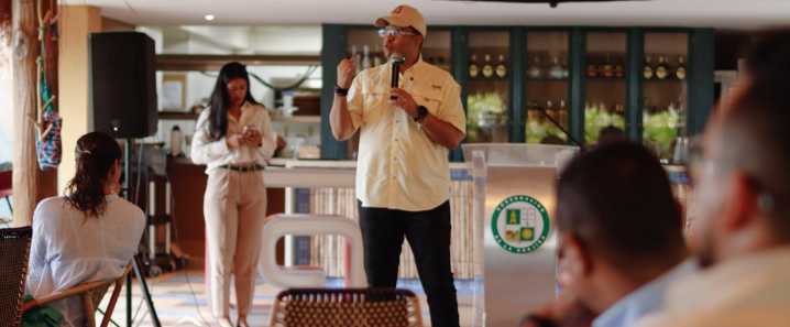CUMPLIENDO: Gobernación de La Guajira entregó Vouchers de Innovación a empresarios del sector turístico