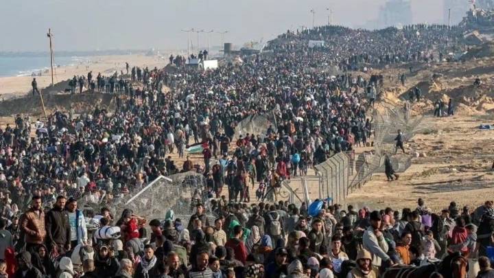 Fotos y videos: así es el regreso de los palestinos a Gaza tras el cese al fuego