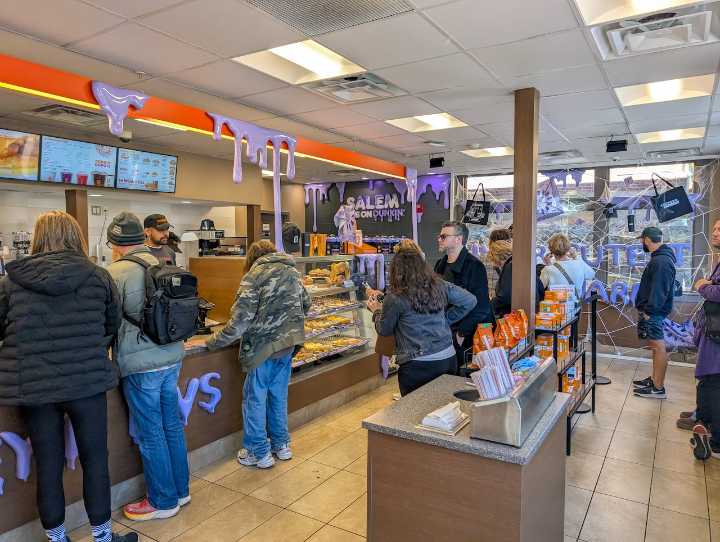 I went to the spooky, slimed-up Dunkin’ in Salem so you don’t have to