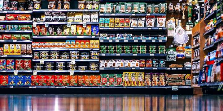 Grocery stores decide whether to allow customers to open carry after new law takes effect