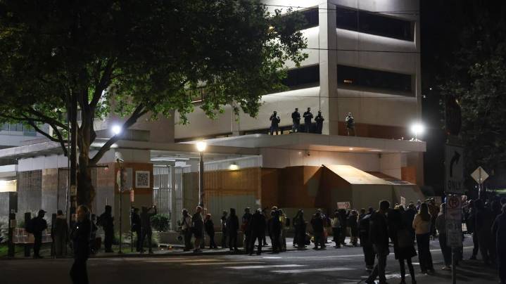2 men arrested during protests at Portland ICE facility Friday